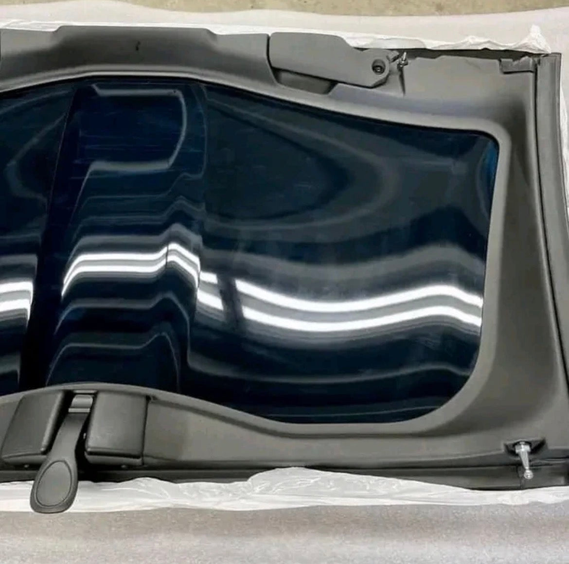 C6 Corvette replacement blue transparent targa roof panel.