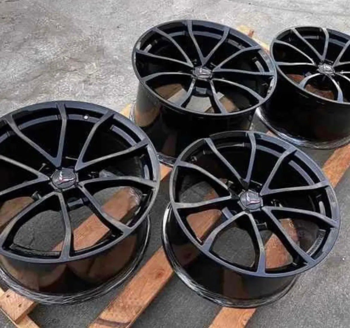 GM Factory OEM Authentic Speed Line C7 Grand Sport Corvette Wheel Set - chevrolet corvette parts