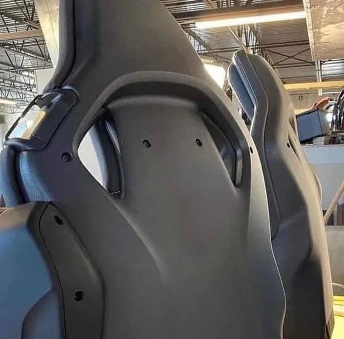 C8 GT1 seats from a 2LT (heated and cooled) - chevrolet corvette parts